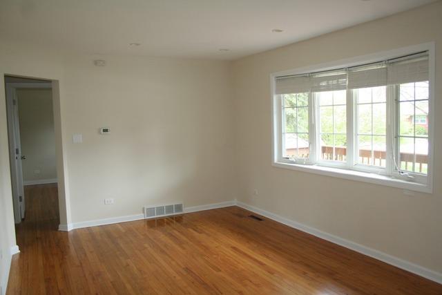 4715 William St, Mchenry, IL 60051 photo 5