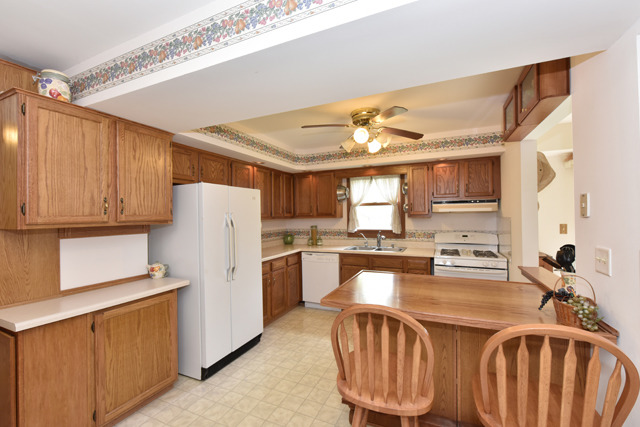 34703 N Long Ave, Ingleside, IL 60041 photo 2