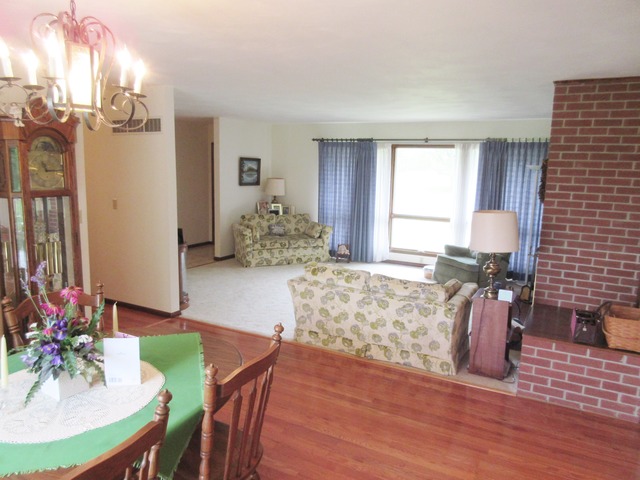 1790 Clearview Rd, Dixon, IL 61021 photo 4