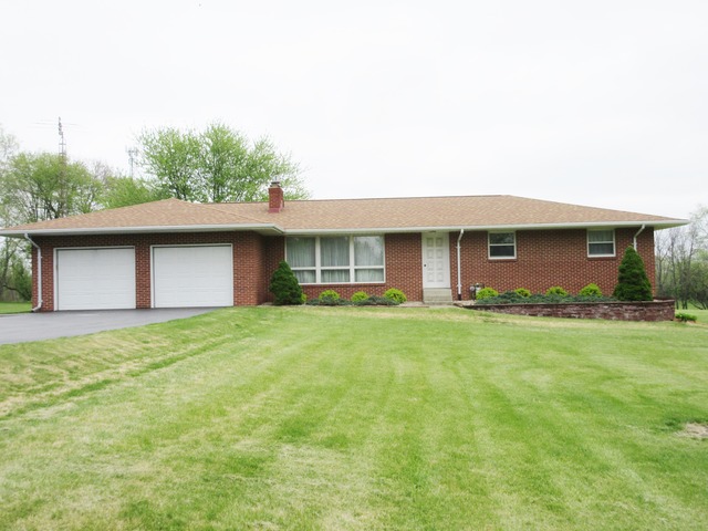 1790 Clearview Rd, Dixon, IL 61021 photo 1