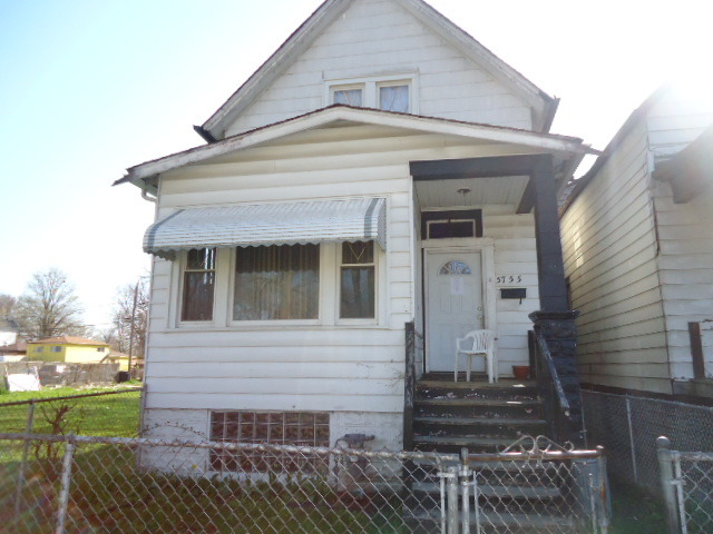 5755 S Union Ave, Chicago, IL 60621 photo 2