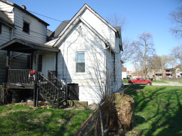 5755 S Union Ave, Chicago, IL 60621 photo 4