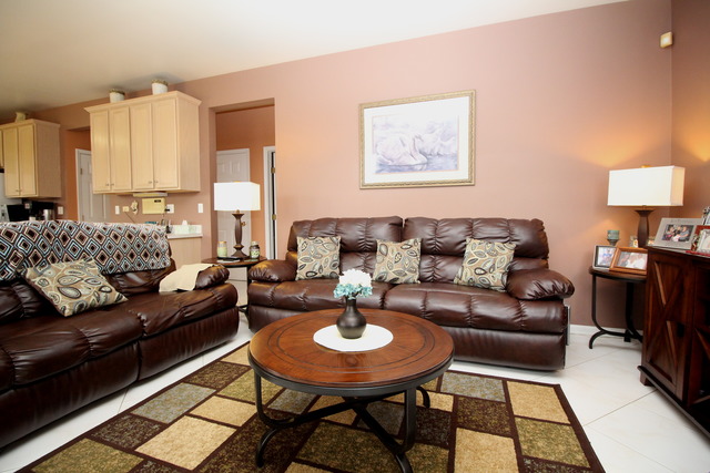 785 Citadel Ct, Des Plaines, IL 60016 photo 11