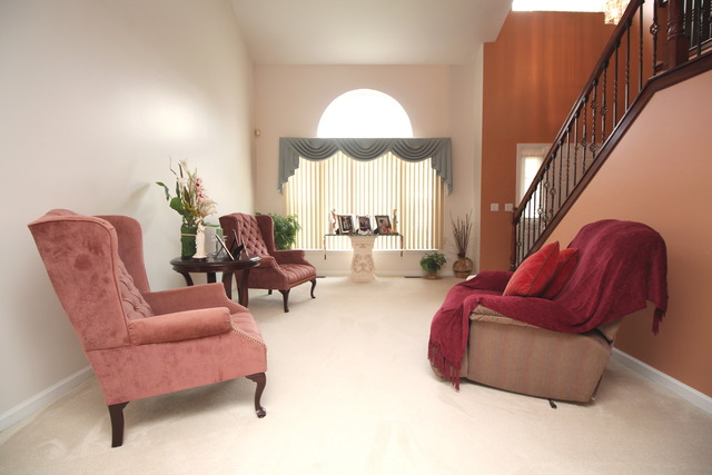 785 Citadel Ct, Des Plaines, IL 60016 photo 4