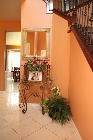 785 Citadel Ct, Des Plaines, IL 60016 photo 2