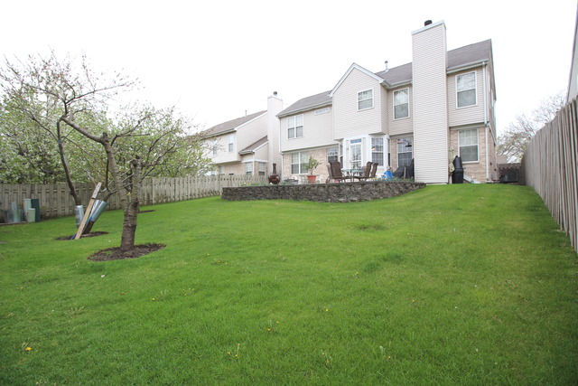 785 Citadel Ct, Des Plaines, IL 60016 photo 22