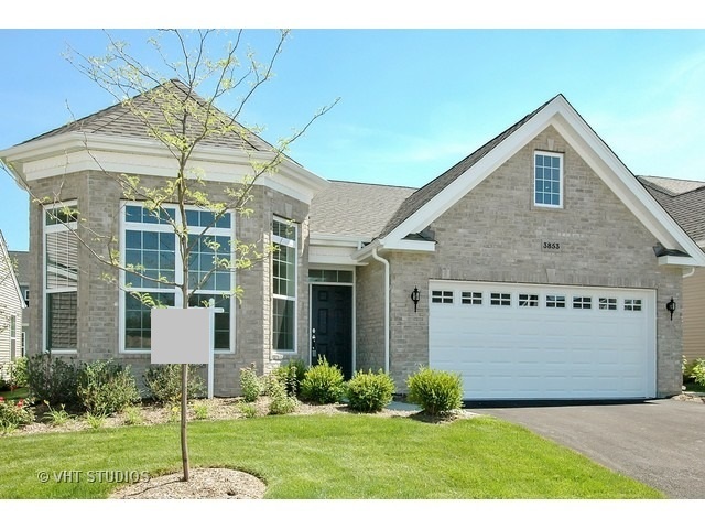 3853 Eagle Ridge Dr, Elgin, IL 60124 photo 1