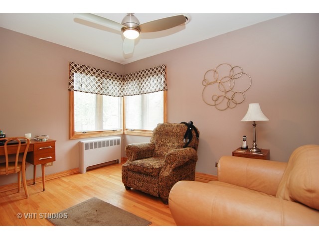 732 Selborne Rd, Riverside, IL 60546 photo 11