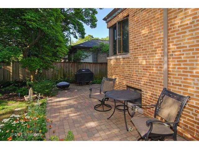 732 Selborne Rd, Riverside, IL 60546 photo 19