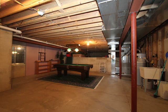 2415 Eisenhower Blvd, Mchenry, IL 60051 photo 22