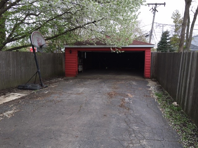 330 Grove Ave, Des Plaines, IL 60016 photo 12