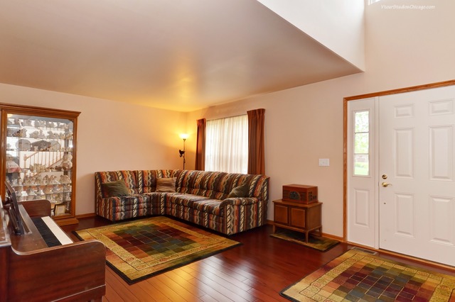 2226 Ashby Ln, Plainfield, IL 60586 photo 3