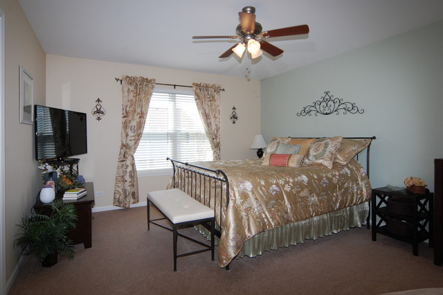 432 Azalea St, Elgin, IL 60124 photo 7