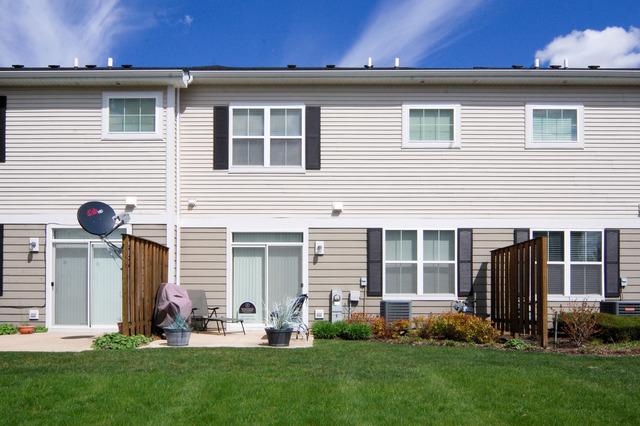 432 Azalea St, Elgin, IL 60124 photo 11