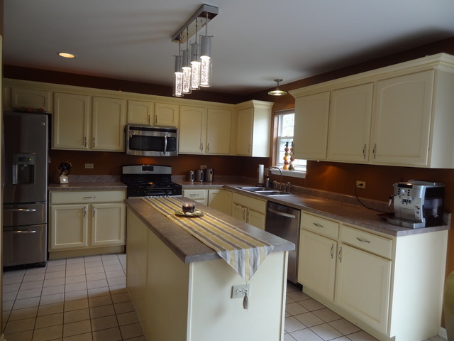 1811 Arbor Gate Dr, Plainfield, IL 60586 photo 12