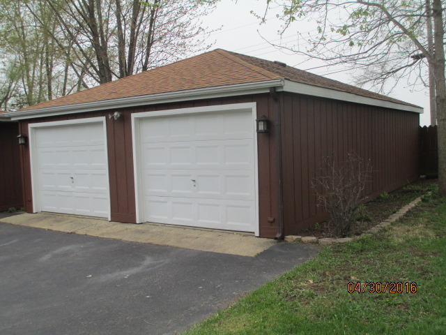 217 Hill Rd, Mchenry, IL 60051 photo 18