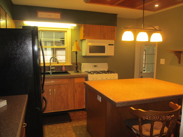 217 Hill Rd, Mchenry, IL 60051 photo 4