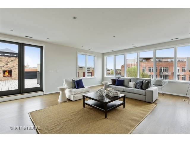  1763 N Wilmot Ave, Chicago, IL 60647 photo 18