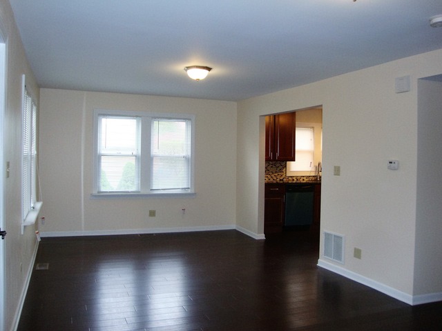 7444 S Thomas Ave, Bridgeview, IL 60455 photo 8