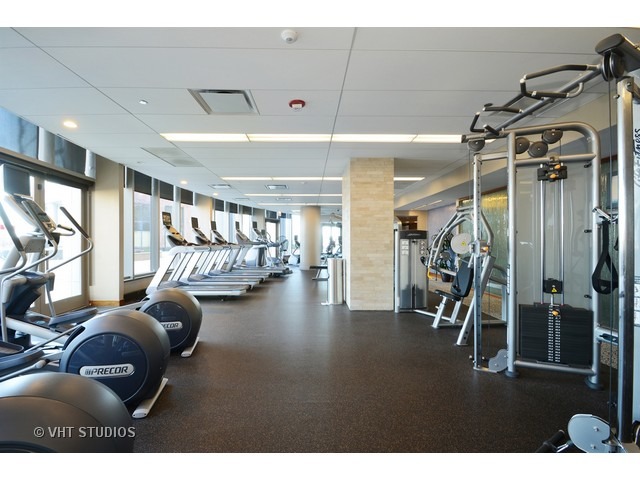 420 E Waterside Dr #1207, Chicago, IL 60601 photo 10