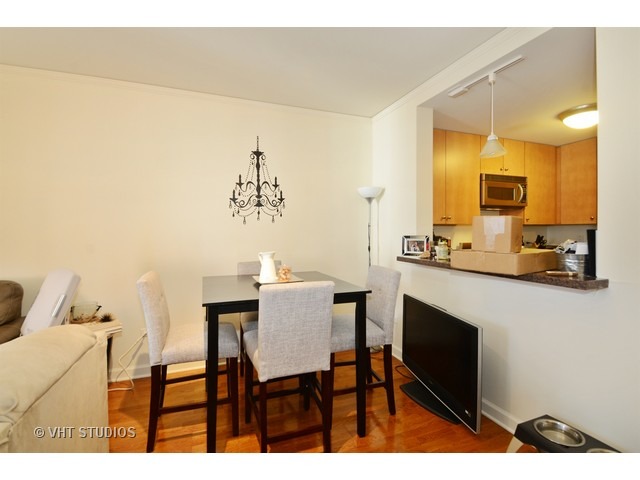 420 E Waterside Dr #1207, Chicago, IL 60601 photo 5