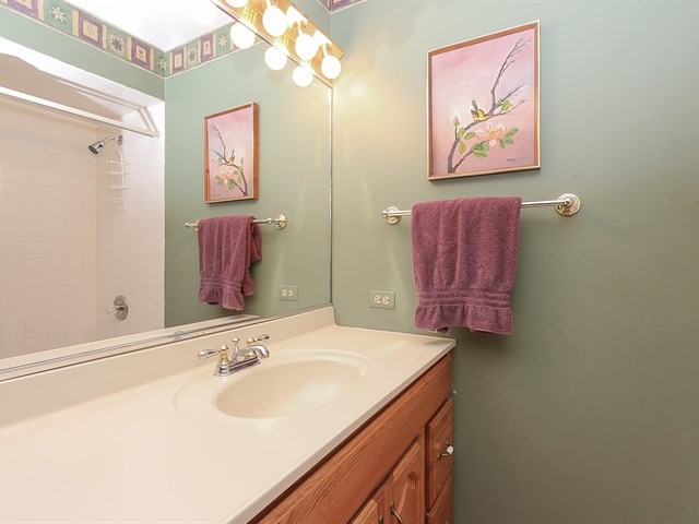27 Greenridge Rd, Elgin, IL 60120 photo 16