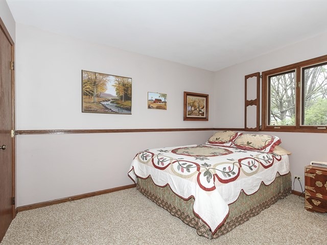 27 Greenridge Rd, Elgin, IL 60120 photo 15