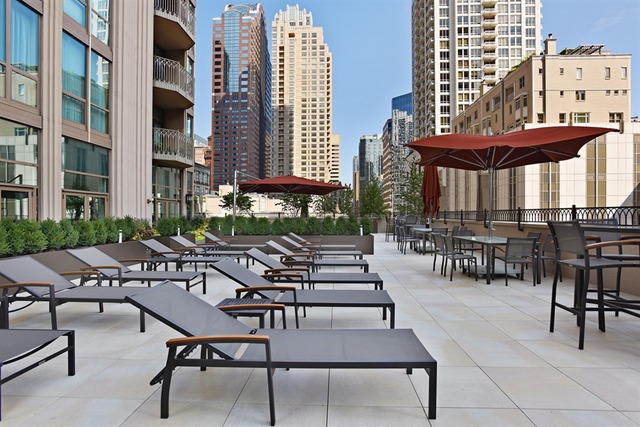21 E Huron St #2701, Chicago, IL 60611 photo 16