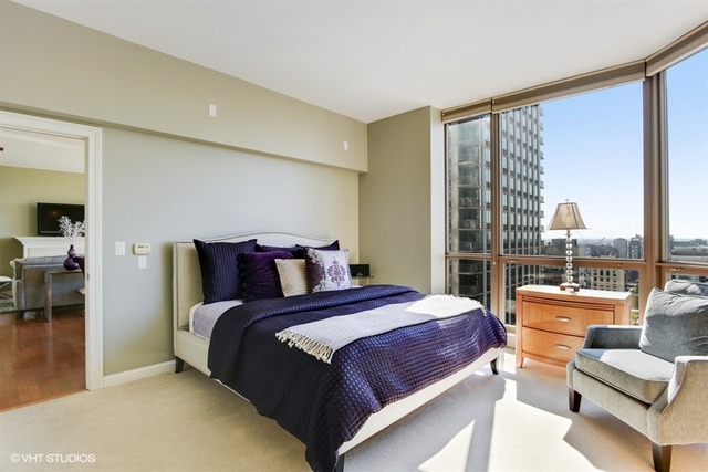 21 E Huron St #2701, Chicago, IL 60611 photo 8
