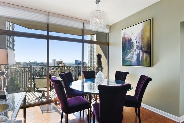 21 E Huron St #2701, Chicago, IL 60611 photo 5