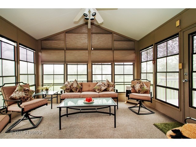 9007 Anthony Ln, Spring Grove, IL 60081 photo 13