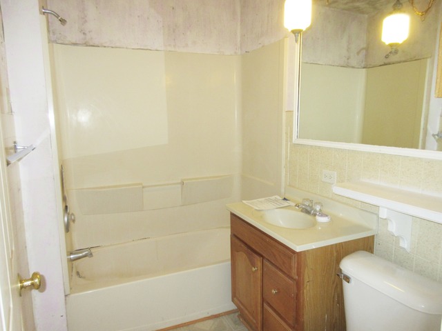206 S 3rd St, Oregon, IL 61061 photo 8