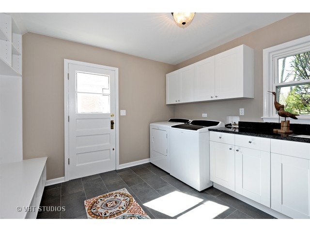 350 Sunset Dr, Northfield, IL 60093 photo 22