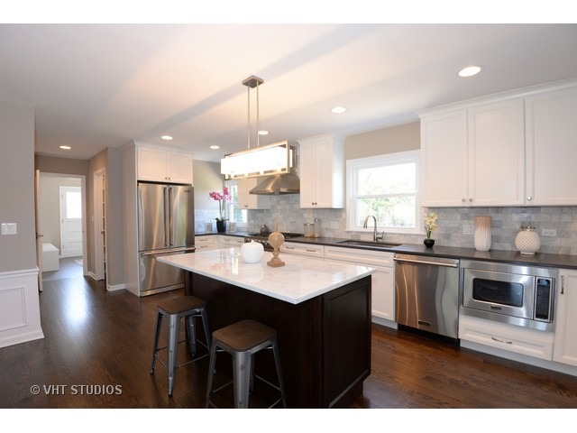 350 Sunset Dr, Northfield, IL 60093 photo 8