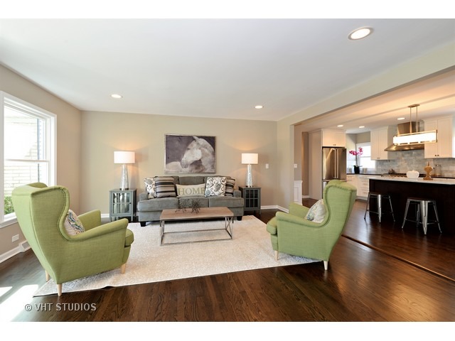 350 Sunset Dr, Northfield, IL 60093 photo 5