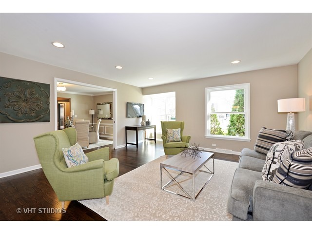 350 Sunset Dr, Northfield, IL 60093 photo 4