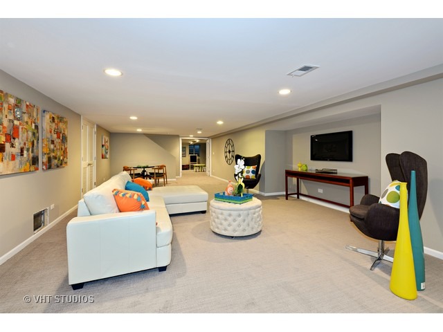 350 Sunset Dr, Northfield, IL 60093 photo 20
