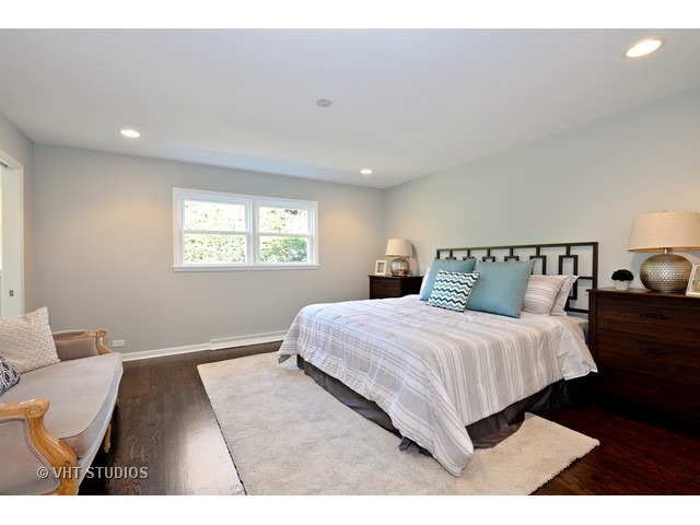 350 Sunset Dr, Northfield, IL 60093 photo 12