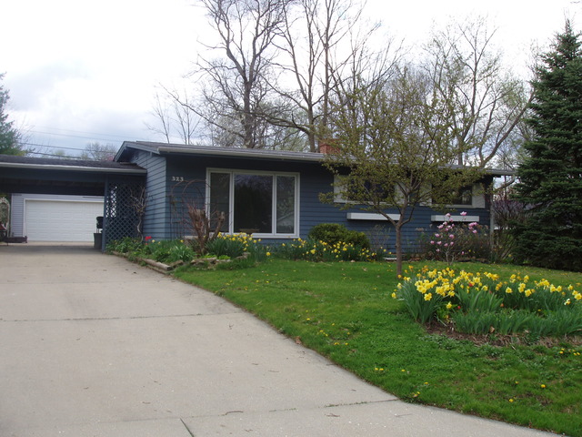 323 E Royal Dr, Dekalb, IL 60115 photo 23