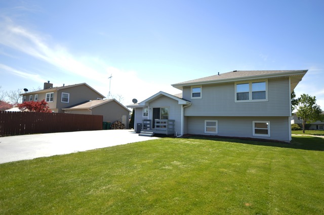 2606 John Bourg Dr, Plainfield, IL 60586 photo 18