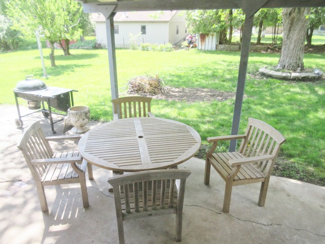 1119 N Jefferson Ave, Dixon, IL 61021 photo 12