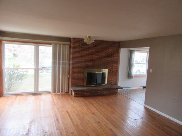 4223 Edgewater Ave, Hillside, IL 60162 photo 3