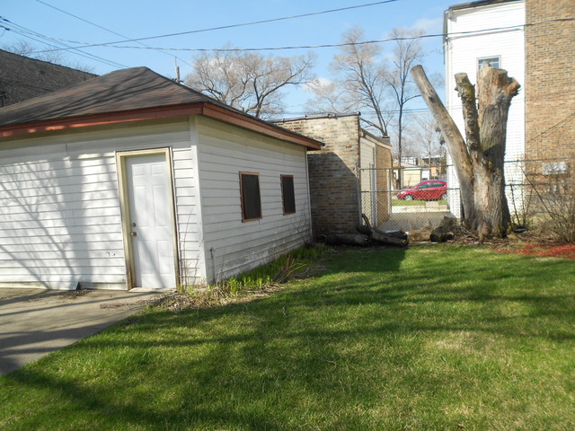 5469 W Hirsch St, Chicago, IL 60651 photo 23