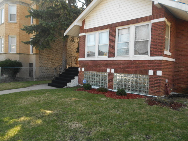 5469 W Hirsch St, Chicago, IL 60651 photo 3