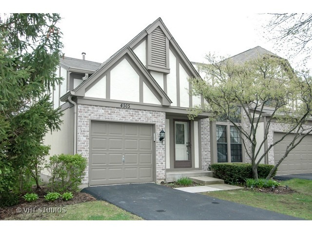 4505 Opal Dr, Hoffman Estates, IL 60192 photo 1
