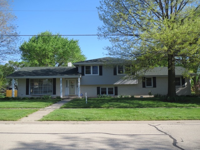 403 E Church St, Minooka, IL 60447 photo 1