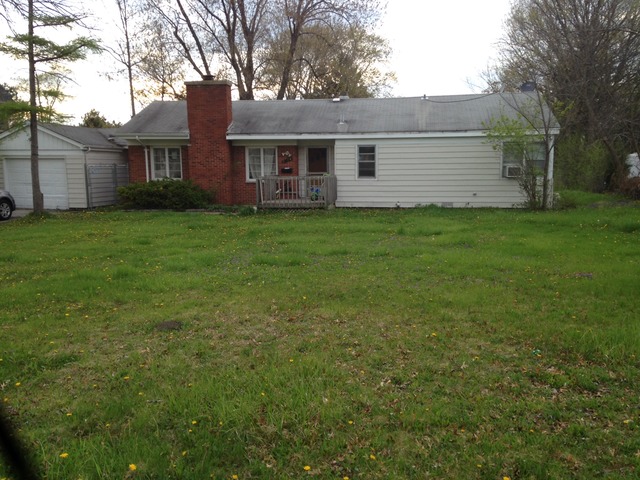 2128 Beechnut Rd, Northbrook, IL 60062 photo 1