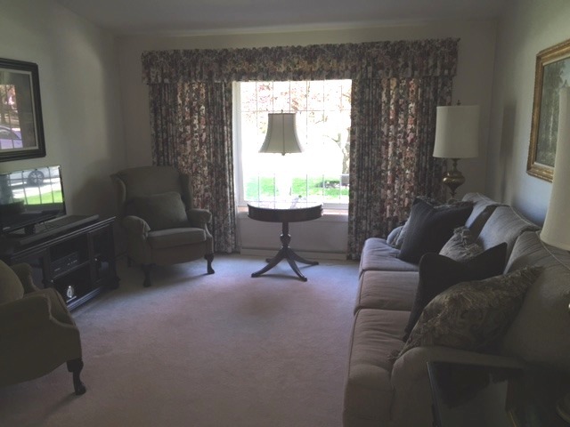 3801 Wren Ln, Rolling Meadows, IL 60008 photo 4