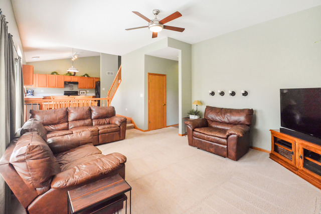 2309 Timber Trl, Plainfield, IL 60586 photo 10