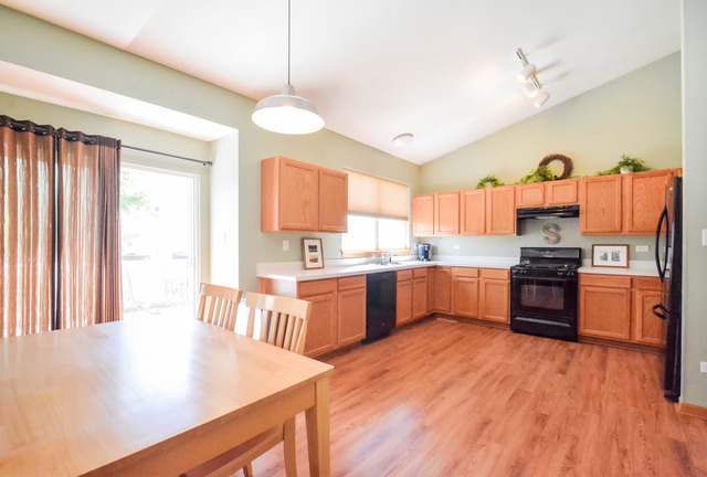 2309 Timber Trl, Plainfield, IL 60586 photo 5